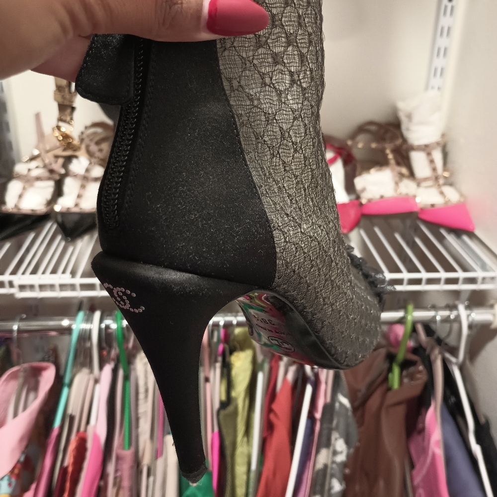 CHANEL Black Sheer Lace Peep Toe Ruffle Lace Trim Heeled Ankle Bootie Shoe 38.5 - Picture 10 of 10